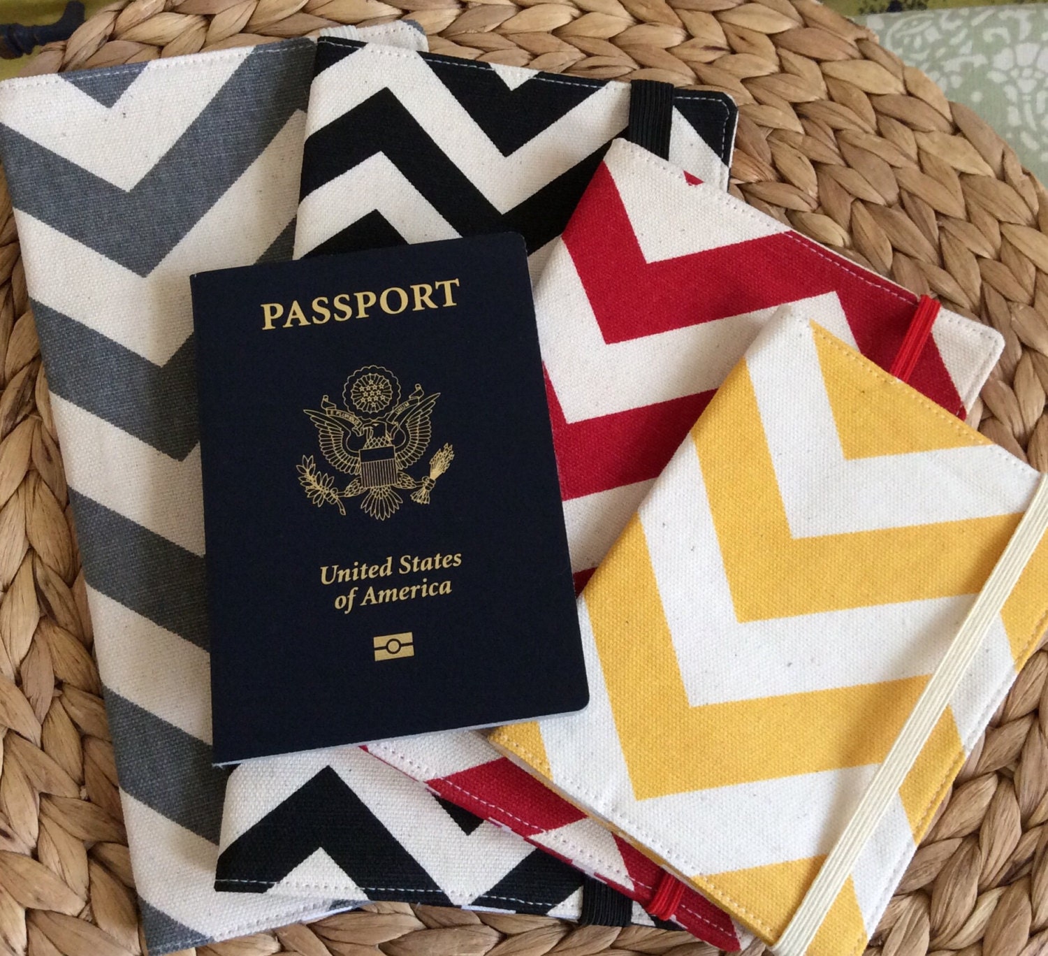 Family passport holder 6 Passports holder 4 Passports holder 8