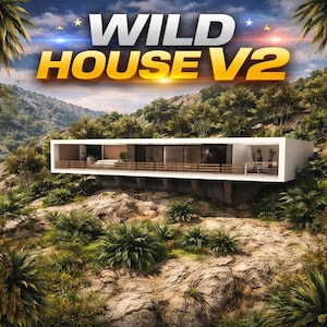 Può includere: Una moderna casa bianca con ampie finestre e un balcone in legno, arroccata su una collina rocciosa. Il testo "WILD HOUSE V2" è visualizzato in oro e bianco. La casa è circondata da una rigogliosa vegetazione verde, con montagne e un cielo nuvoloso sullo sfondo.