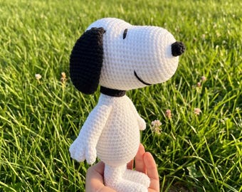 初心者向けスヌープドビーグルのかぎ針編みパターン、簡単な動物編みぐるみ犬（PDFパターン）