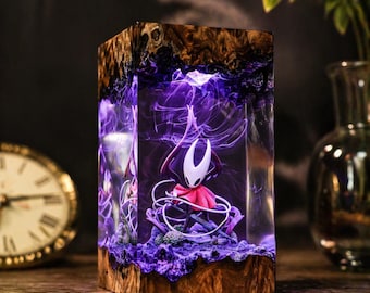Hornet Silksong Resin Lamp, Handmade Epoxy Diorama, Hornet Hollow Knight Lamp, Gamer Desk Decor, Valentine Gift for Him