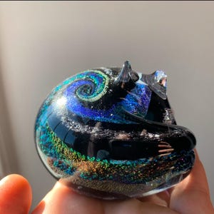 Ashes in glass, glass keepsakes, memorial glass cat, galaxy cat memorial, infused ashes into glass, glass cremation art, cremation glass