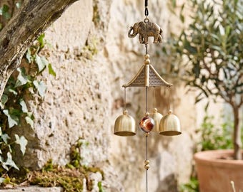 Antyczny miedziany dzwonek wietrzny do użytku na zewnątrz, 40 cm | Metalowe dzwonki wietrzne w stylu vintage | Wisząca ozdoba ogrodowa | Rustykalny wisiorek wietrzny | Prezent pamiątkowy