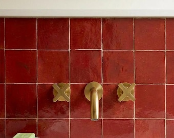 Piastrelle Zellige color pomodoro rosso invecchiato – Rivestimento murale Zellige in stile marocchino per bagno
