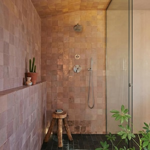 Azulejo marroquí Zellige color rosa empolvado hecho a mano, azulejo rosa para baño, pared para salpicadero, cerámica con pátina.