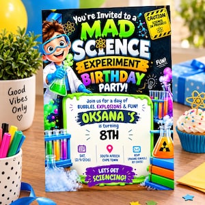 Puede incluir: Una tarjeta de invitación para una fiesta de cumpleaños de ciencia loca con un científico de dibujos animados sosteniendo un matraz verde burbujeante. El texto dice: You're Invited to a Mad Science Experiment Birthday Party! Oksana's is turning 8th. Incluye fecha, ubicación y RSVP.