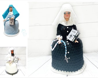 Toilet paper cover nun crochet