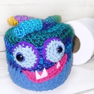 cute Monster  funny toilet hat  – toilet paper cozy  lovely blue