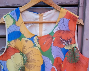 Vintage 60-tals blommig miniklänning: Moderat ärmlös A-linjeformad