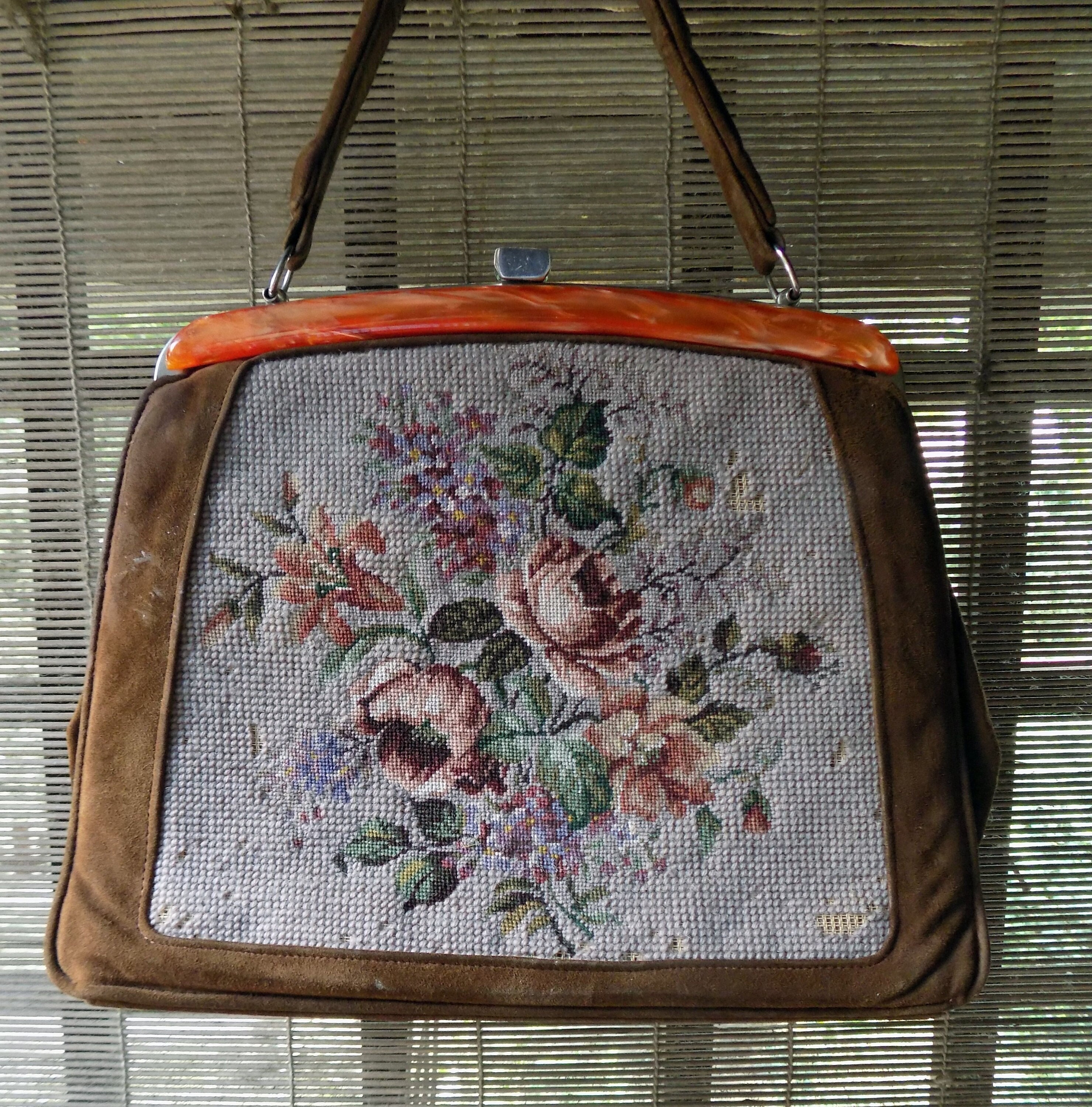 sac bowling retro vintage avec broderie lotus