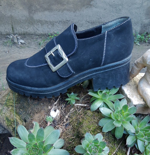Witchy Shoes - Vintage Chunnky 70s Black Shoes EU