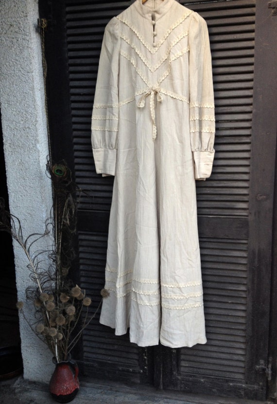 Vintage Wedding dress/Ivory VNTG Dress/Romantic B… - image 2