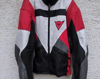 90年代ヴィンテージ ダイネーゼ モトジャケット：レッドデビル ナイロン ウィンドブレーカー