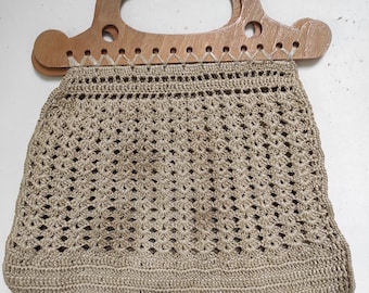 Rope and Wood - Vintage crochet Handbag//60's Fashion Handbag