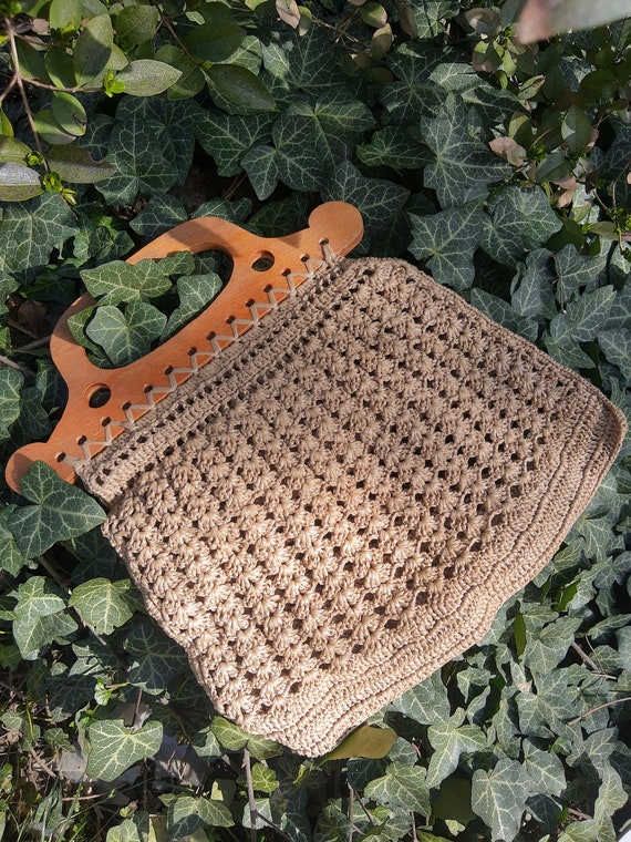 Rope and Wood - Vintage crochet Handbag//60's Fas… - image 6