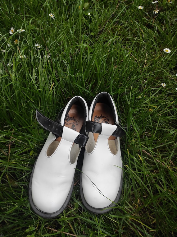 Dr martens polley 41 sale