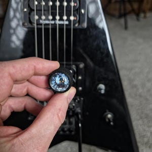 Gałka do gitary elektrycznej – radełkowana Kraken, zamiennik głośności/tonu