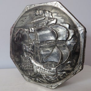 Vintage Victoria Biscuit Company Sailing Vessel Tin - Octagonal Nautical Tin - Sailing Ship - Silver Tin