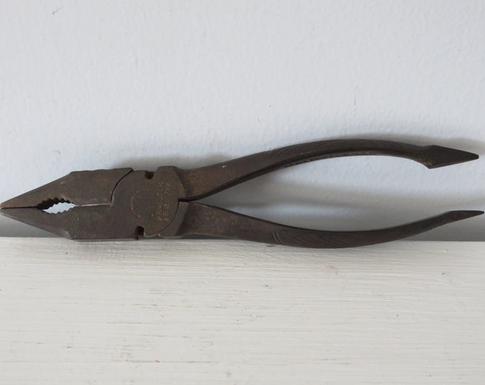 Vintage Kraeuter Combination Pliers Linesman Pliers Number 1821 7 1/2