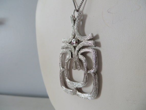 Vintage Avon Pendant on Sterling Simmons Chain - … - image 3