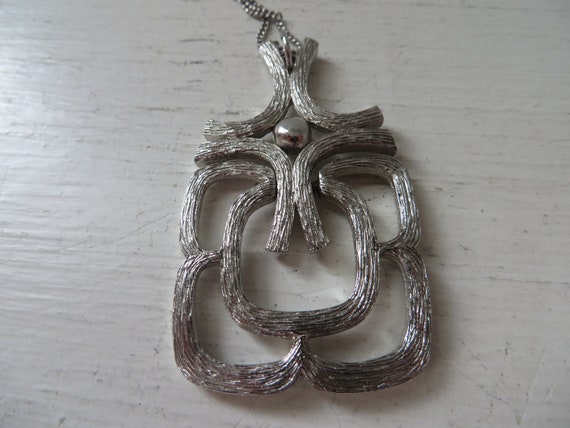 Vintage Avon Pendant on Sterling Simmons Chain - … - image 7