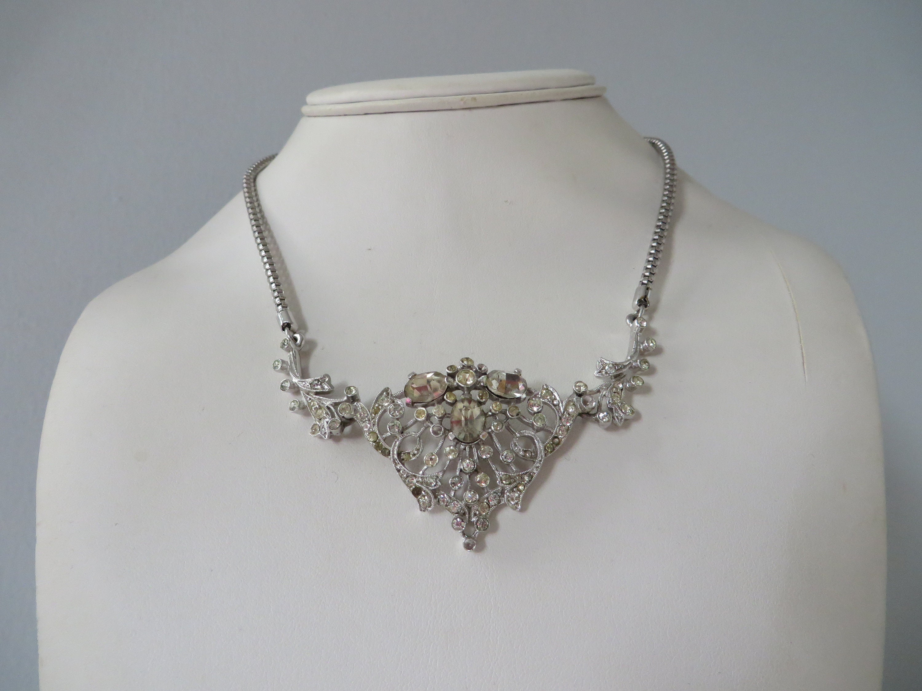 Gothic Necklace, Womens Victorian Gothic Jewellery, Black Swarovski  Statement Necklace, Royalcore Regency 