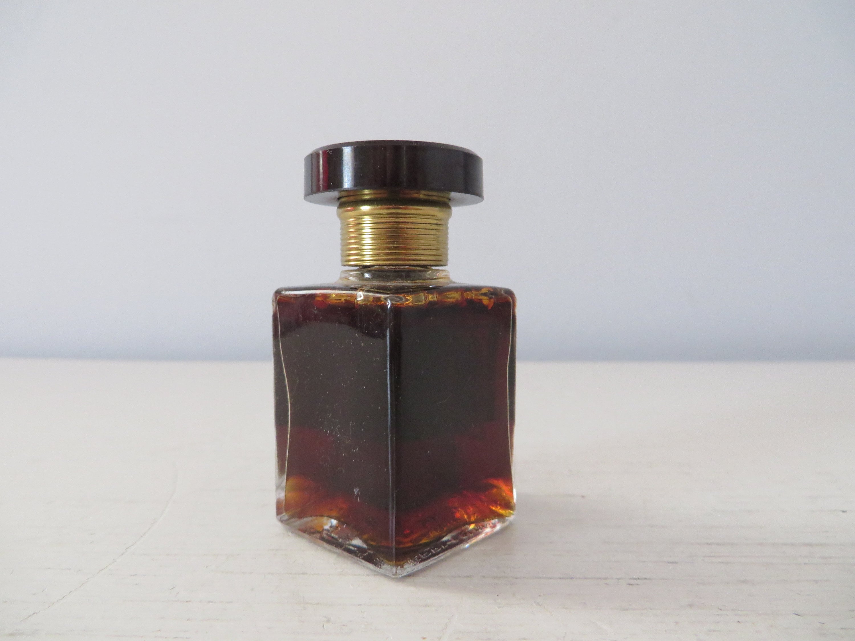 新品未使用 ピエールバルマン ミスバルマン パルファム 4ml 香水 楽天市場】バルマン（香水・フレグランス｜美容・コスメ・香水