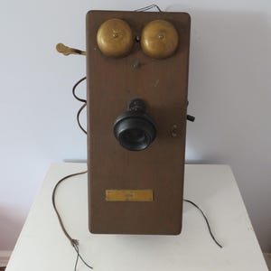 Antique Western Wall Mount Telephone - Plain Front Type - Western Electric Company, USA - Hand Crank