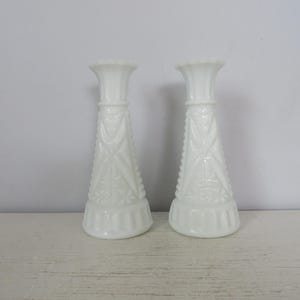 Vintage Pair of Milk Glass 6&quot; Bud Vases - Stars and Bars Design