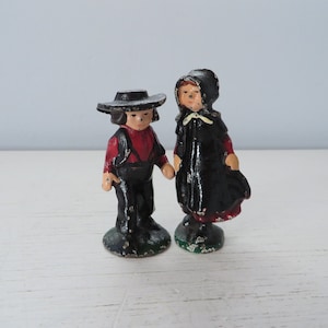 Vintage Small Cast Iron Pennsylvania Dutch Children Figurines