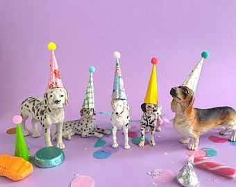 Mini Party Hats for Animal, Dolls and Dinosaur Figurines: Pastel & Pretty Colors