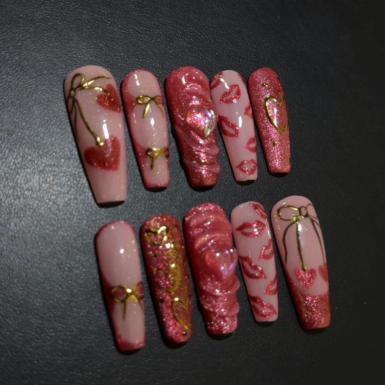 Cupids favoritpressnaglar|Kyssläppset|Alla hjärtans dag|Romantiskt glitter|Kistgelnaglar bild 3