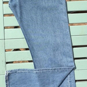 Vintage 2001 Levi's 501 Straight Jeans Made in USA Medium Wash W34 L32