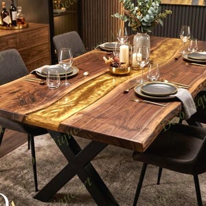 Mesa de comedor Live Edge Gold Epoxy River / Muebles artesanales de diseño