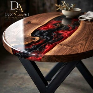 Mesa de comedor ovalada de resina epoxi negra y roja – Mesa de nogal con borde natural estilo río de lava