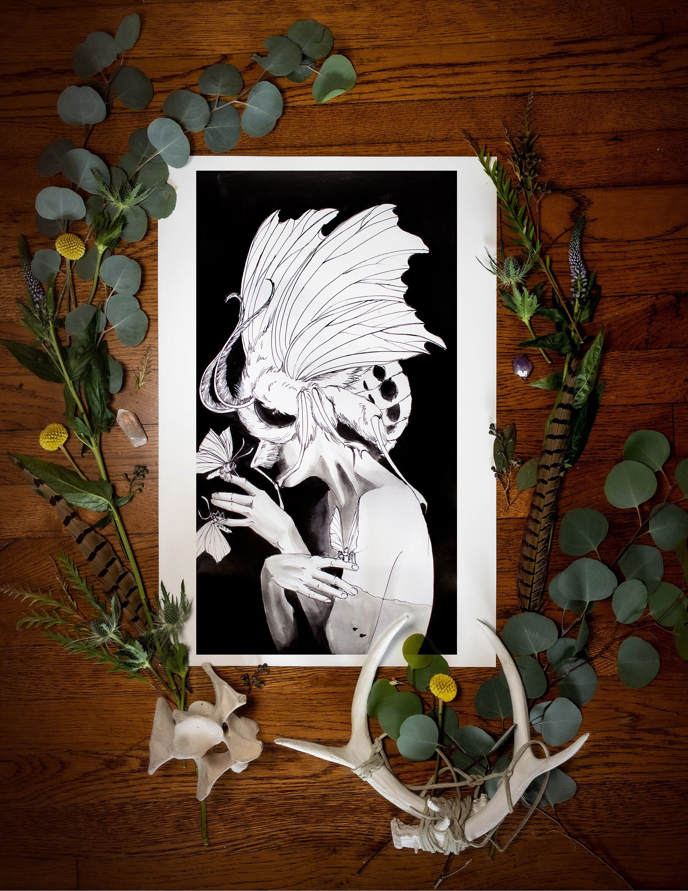 絵画 Moth Girl Moth Girl by Julie Peterson Shea | Artwork Archive