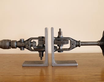 Podpórki do książek wiertarka stal metal loft industrial