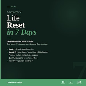 Puede incluir: Un letrero de madera hecho a mano con la palabra "Welcome" en una fuente juguetona. El letrero presenta un fondo blanco desgastado y un borde marrón oscuro, ideal para una puerta principal o entrada.