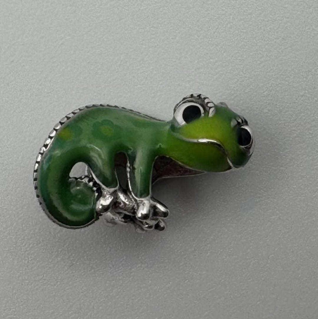 Tangled Pascal Charm 925 Sterling Silver Floating Charm Tangled Pascal Color-changing ...