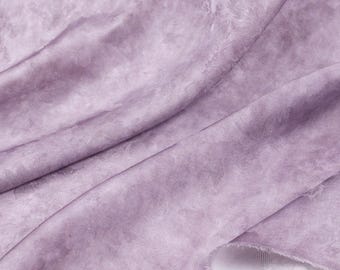 Tejido jacquard Bloom-Dyed Shadow, mezcla de rayón, lino y viscosa, textil con drapeado de acuarela.