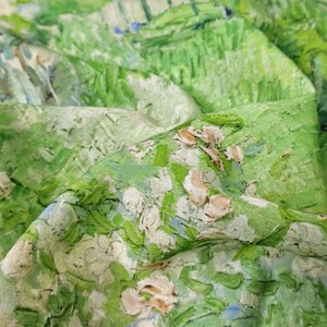 Gedrapeerd ademend groen olieverfschilderij Bloemenprint zijde linnen tencelstof – zacht, geen stretch voor jurken en blouses afbeelding 4