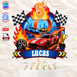 Peut inclure: Une décoration de gâteau sur le thème de la course automobile avec un grand chiffre 5 orange, une voiture de sport rouge, bleue et jaune, des drapeaux à damier, un trophée doré et des flammes. Une bannière bleue affiche le nom LUCAS en blanc.