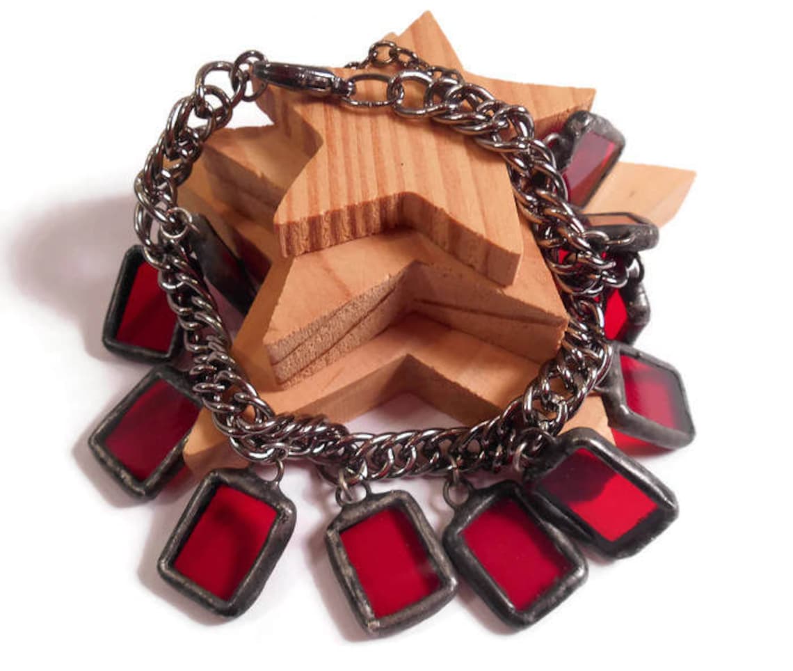 Red - Handcrafted Glass Stone Bracelet 08