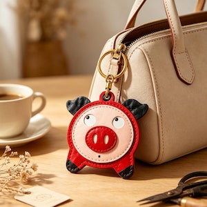 Porte-clés cochon en cuir mignon, breloque de sac cochon dessinée à la main, porte-clés animal coloré, cadeau pour les amoureux des cochons