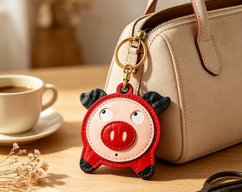 Cute Leather Pig Keychain, Handmade Cartoon Pig Bag Charm, Colorful Animal Keyring Gift For Pig Lovers