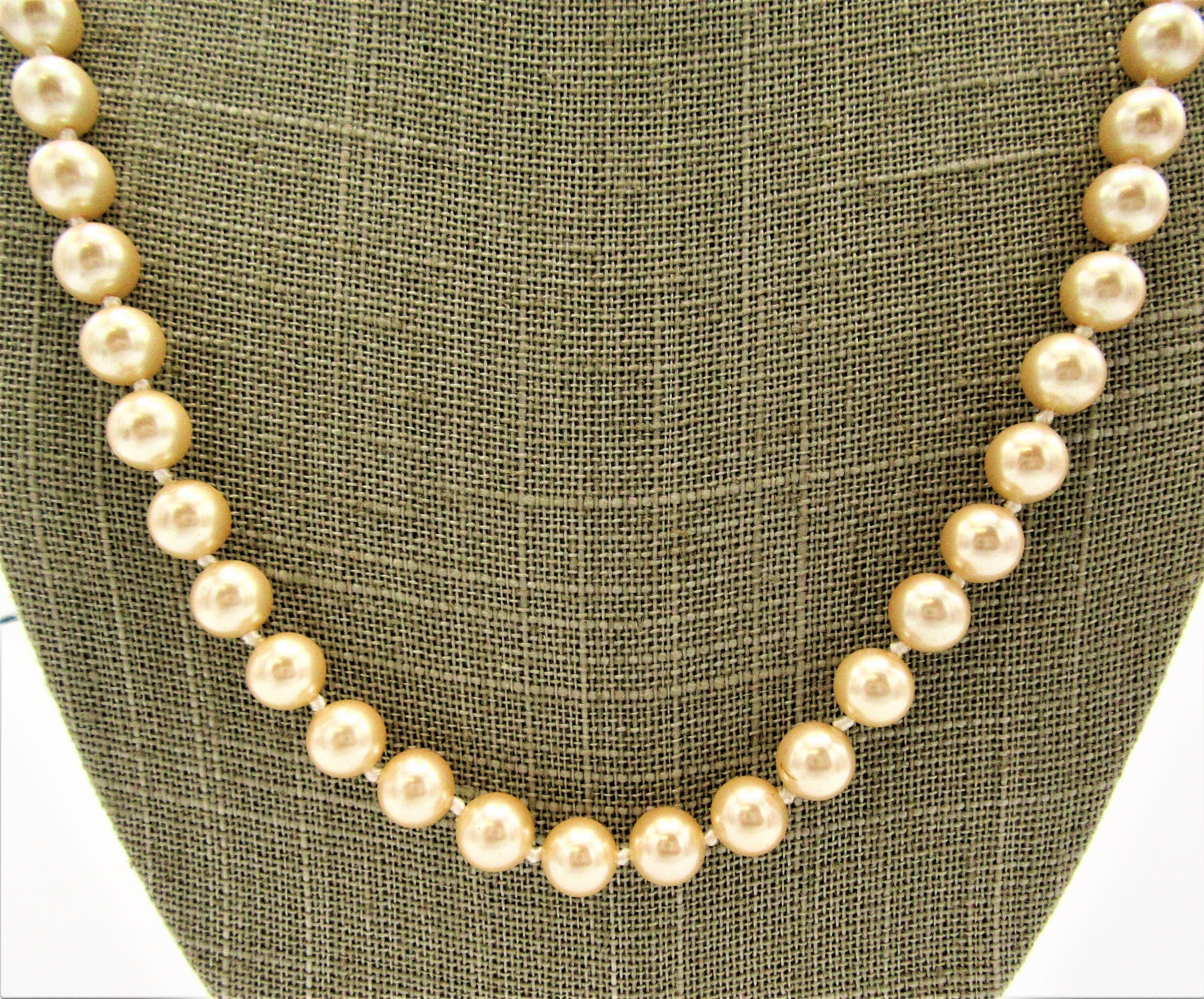 Vintage Pearl Necklace Single Strand Lovely Gold Clasp Etsy