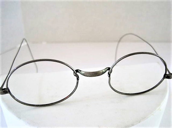 20's Eyewear, Wire Rimmed Frames, Oval Frames, Silver Tone, Signed ALUMNICO, John Lennon Style