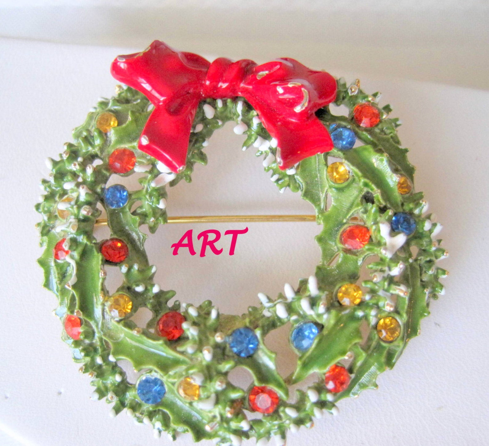 Christmas Wreath Pin 
