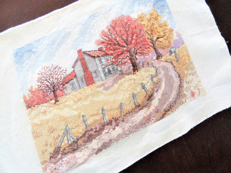 Fall Farm House Landscape Autumn 18 x 12 Inches Vintage Preworked Needlepoint