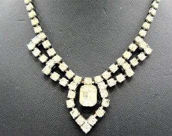 Art Deco Rhinestone Choker, Clear Rhinestones, Pointed Pendant, Wedding Necklace