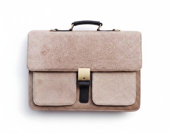 Borsa per laptop in pelle bovina beige da 17 pollici, valigetta in pelle con pelo realizzata a mano, borsa a tracolla minimalista in pelle, borsa da ufficio vintage
